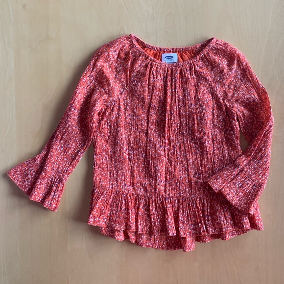 Old Navy top. New without tag. - Picture 5 of 5